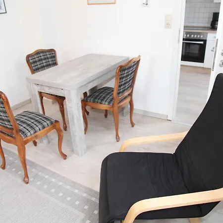 Apartment Jan Dollart 1
