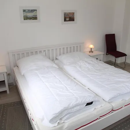Apartment Jan Dollart 1